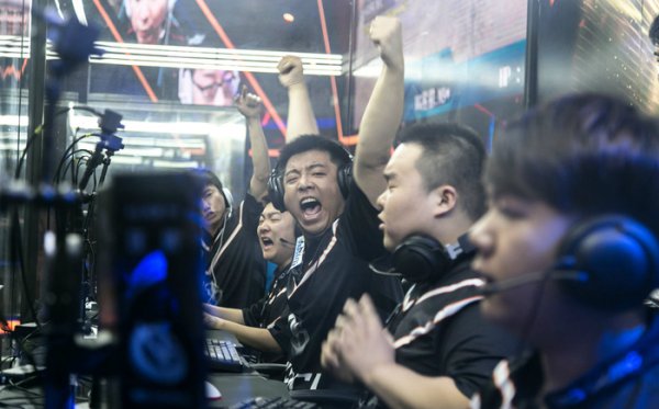 少年轻血液 少年轻血液