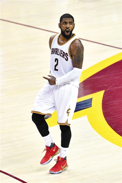 并上演了精 并上演了精